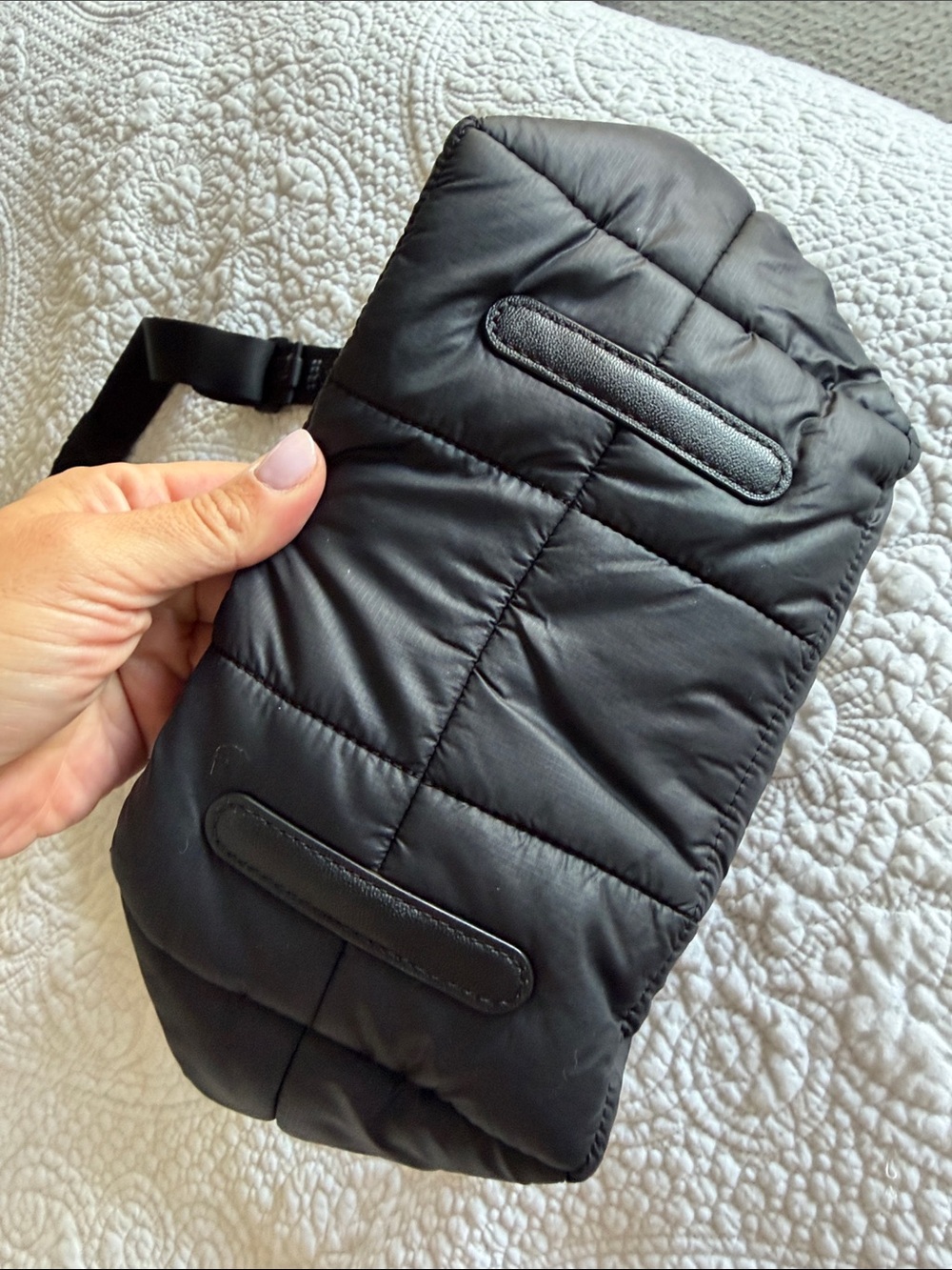 lululemon athletica Black Quilted Puffer Crossbody Tote - Picture 3 of 5